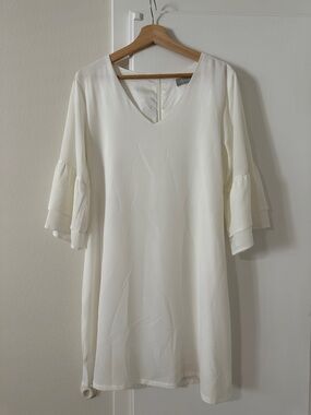 Cream V-Neck Layered Sleeve Shift Dress
